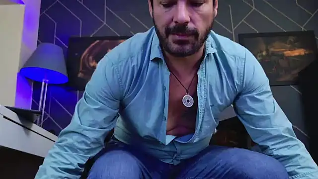 ChrisKox online show from December 1, 2025, 5:56 am