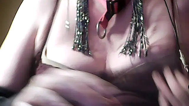 Snapshot of sissy_sarah chatting on December 1, 2025, 10:20 am sissy sarah online show from December 1, 2025, 10:20 am