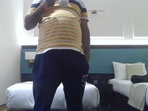 rarindam17 online show from February 22, 2026, 11:31 am