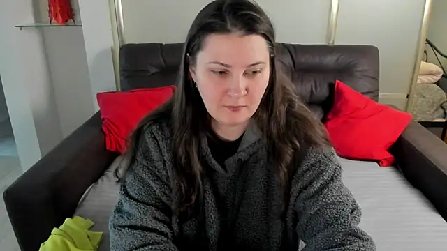 Snapshot of MarySwon chatting on November 16, 2025, 6:35 pm MarySwon online show from November 16, 2025, 6:35 pm