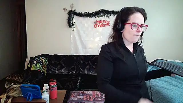 Snapshot of JessaBella chatting on November 27, 2025, 4:42 pm JessaBella online show from November 27, 2025, 4:42 pm