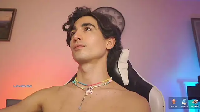 AlanDeNavarre online show from March 7, 2025, 1:20 am