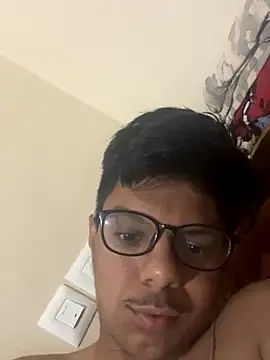 Snapshot of pavanboy chatting on December 2, 2025, 4:35 pm pavanboy online show from December 2, 2025, 4:35 pm