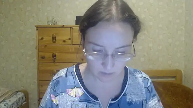 Smart Rose online show from February 2, 2025, 2:48 am