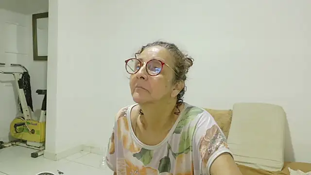 irisconde online show from January 15, 2026, 3:49 pm