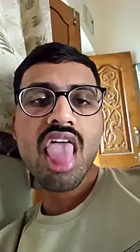 Snapshot of krishna8035 chatting on December 11, 2024, 9:19 am krishna8035 online show from December 11, 2024, 9:19 am