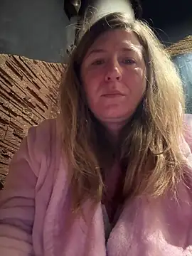 Natali UA online show from November 8, 2025, 6:02 am