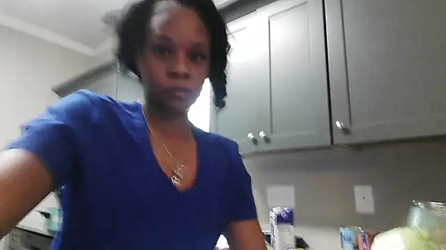 Snapshot of Beautifulkash chatting on February 6, 2026, 9:40 pm Beautifulkash online show from February 6, 2026, 9:40 pm