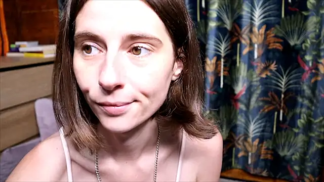 LittleMe97 online show from April 10, 2026, 6:51 am