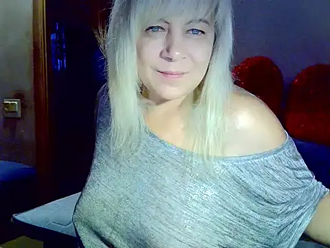 AgoniA7 online show from October 31, 2025, 4:35 am