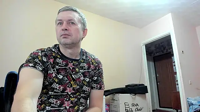 Snapshot of SanFrantsisko chatting on October 28, 2025, 10:08 am SanFrantsisko online show from October 28, 2025, 10:08 am