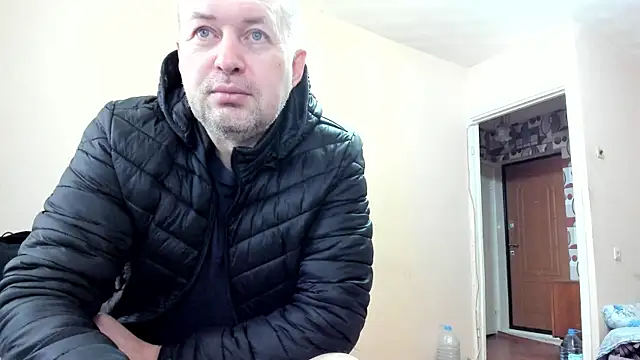 Snapshot of SanFrantsisko chatting on November 19, 2025, 6:46 am SanFrantsisko online show from November 19, 2025, 6:46 am