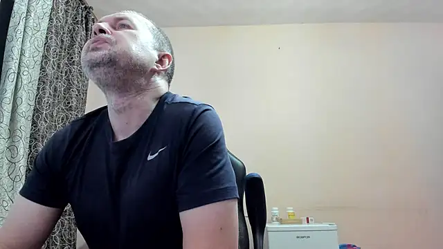 Snapshot of SanFrantsisko chatting on December 3, 2025, 1:09 pm SanFrantsisko online show from December 3, 2025, 1:09 pm