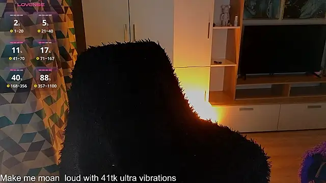 Snapshot of MilanaOmg chatting on February 25, 2026, 8:07 pm MilanaOmg online show from February 25, 2026, 8:07 pm