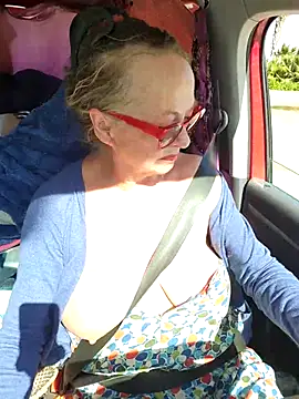 Snapshot of MucMilf59 chatting on March 22, 2025, 9:56 am MucMilf59 online show from March 22, 2025, 9:56 am