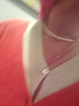 Snapshot of MucMilf59 chatting on October 27, 2025, 10:30 am MucMilf59 online show from October 27, 2025, 10:30 am