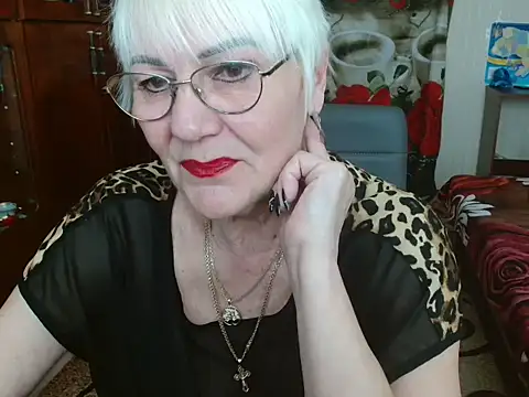 JenaCheim online show from March 18, 2025, 6:46 am