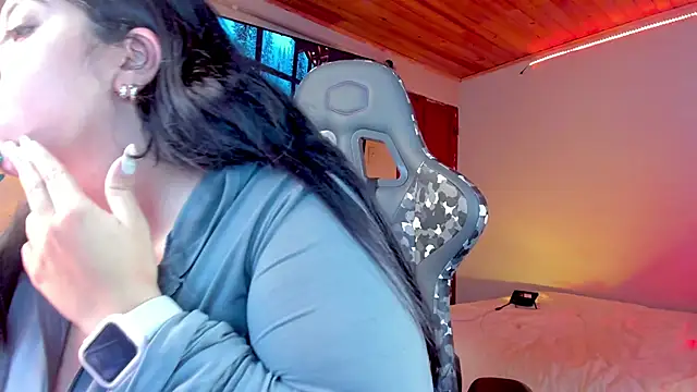 coraline latin online show from January 9, 2025, 9:58 pm