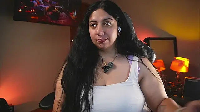 coraline latin online show from November 3, 2025, 11:15 pm