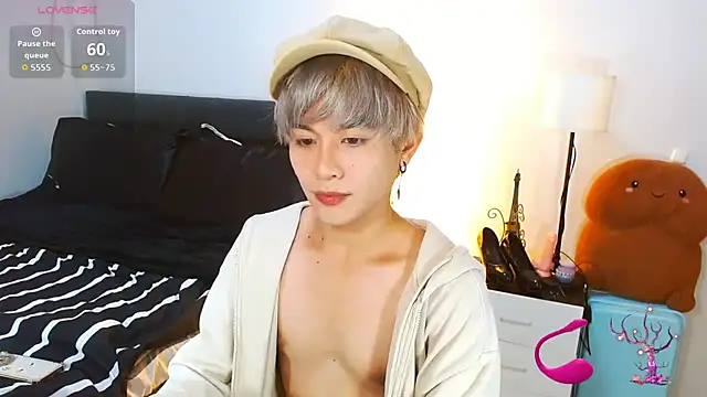 Snapshot of WildestTwink chatting on June 3, 2026, 2:19 pm WildestTwink online show from June 3, 2026, 2:19 pm