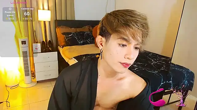 WildestTwink online show from July 10, 2026, 5:26 pm