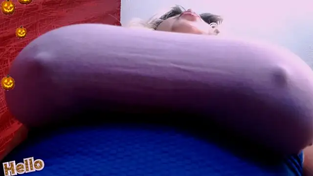 Snapshot of Honey_Lucy1 chatting on October 19, 2025, 10:54 pm Honey Lucy1 online show from October 19, 2025, 10:54 pm