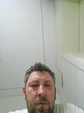 Snapshot of ktmtom247 chatting on January 13, 2026, 4:29 am ktmtom247 online show from January 13, 2026, 4:29 am