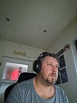 Snapshot of ktmtom247 chatting on February 7, 2026, 7:34 am ktmtom247 online show from February 7, 2026, 7:34 am