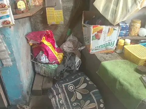 FriskyGender online show from November 6, 2025, 9:10 am