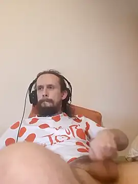 Snapshot of MishikoriXXX chatting on March 6, 2025, 5:24 am MishikoriXXX online show from March 6, 2025, 5:24 am