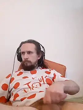 Snapshot of MishikoriXXX chatting on March 9, 2025, 6:28 am MishikoriXXX online show from March 9, 2025, 6:28 am