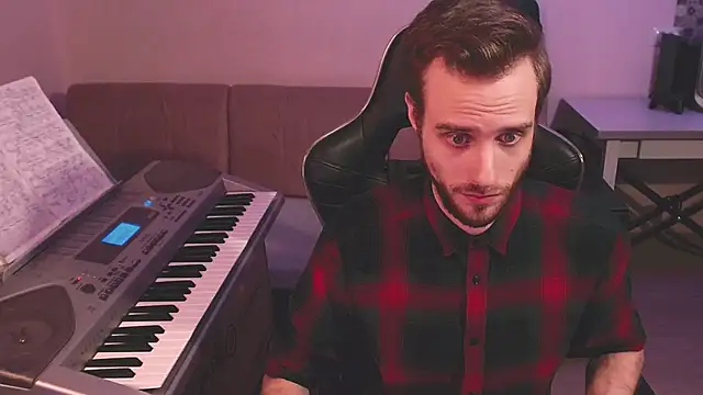 Sweetparker online show from February 25, 2025, 7:31 am