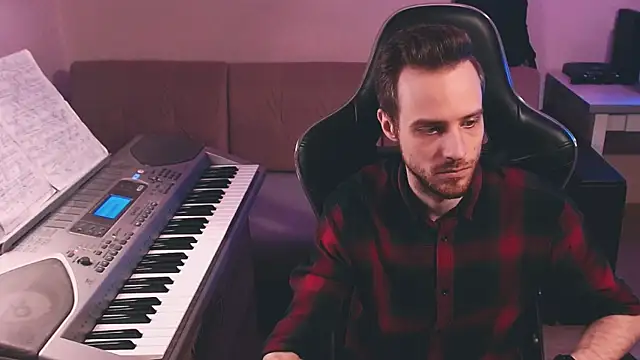 Sweetparker online show from September 26, 2025, 8:02 pm