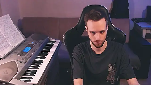 Sweetparker online show from March 15, 2026, 1:28 pm