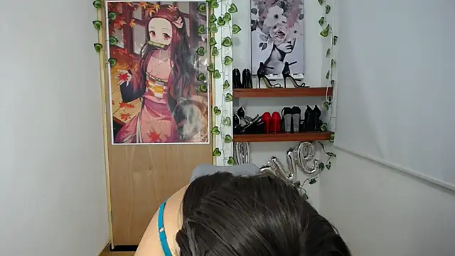 Snapshot of ReyleDoll chatting on March 18, 2025, 9:09 am ReyleDoll online show from March 18, 2025, 9:09 am