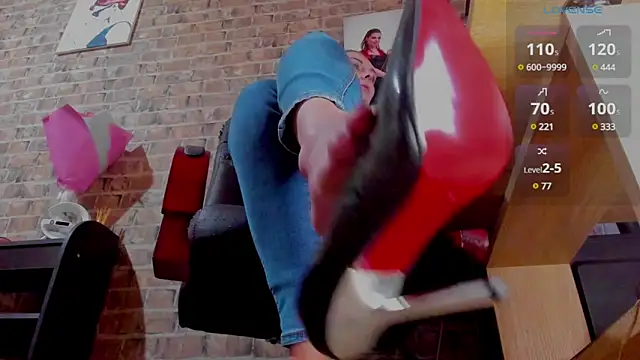 Snapshot of MrsVenus chatting on February 20, 2025, 11:31 am MrsVenus online show from February 20, 2025, 11:31 am