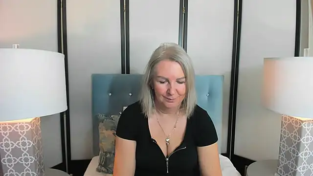 EricaTop online show from January 15, 2025, 5:05 pm