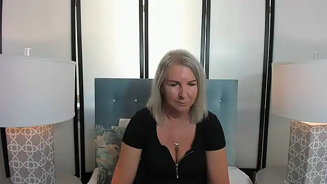 EricaTop online show from March 23, 2025, 8:59 am