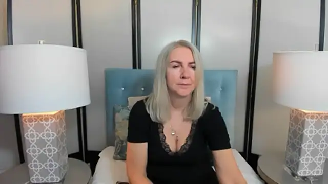 EricaTop online show from January 8, 2026, 9:39 pm