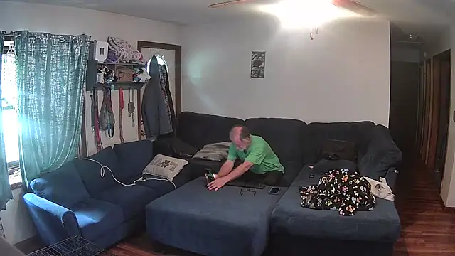 Snapshot of Sweet_Sexy1963 chatting on September 24, 2025, 2:53 pm Sweet Sexy1963 online show from September 24, 2025, 2:53 pm