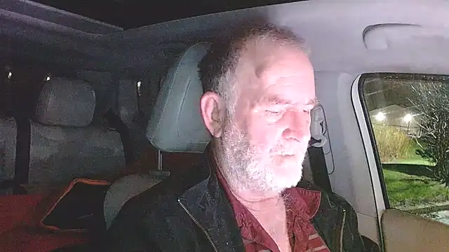 Sweet Sexy1963 online show from April 10, 2026, 9:25 am