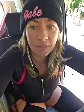  NinaLuvSins  online show from October 26, 2025, 3:51 pm