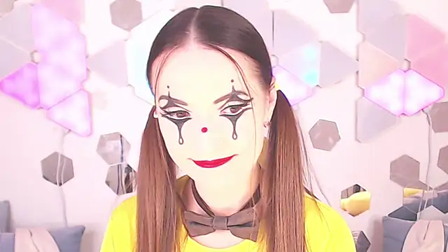 LexiKiss online show from September 24, 2025, 6:28 am