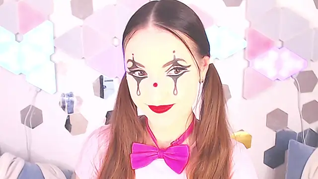 LexiKiss online show from October 20, 2025, 8:53 pm