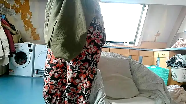 SexyAmanda32 online show from November 18, 2025, 10:31 am