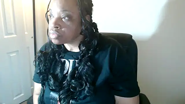 Sexymona1218 online show from March 28, 2026, 7:08 am