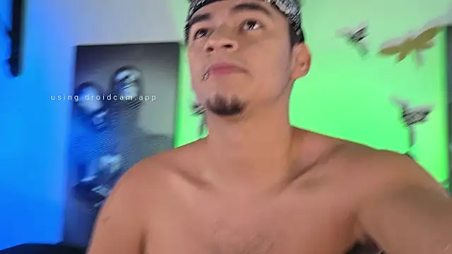 VikoHands online show from November 26, 2025, 10:22 pm