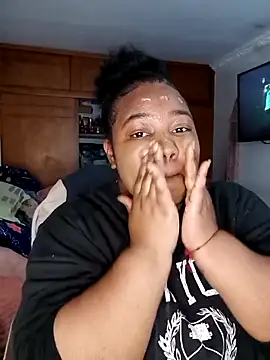 Daddys girl1 online show from December 19, 2025, 5:14 am