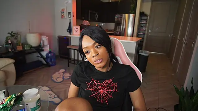 Snapshot of NSFWEros chatting on December 5, 2024, 7:16 am NSFWEros online show from December 5, 2024, 7:16 am