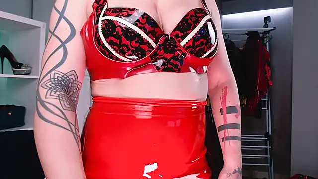 Ella  Kross online show from March 13, 2025, 8:15 am